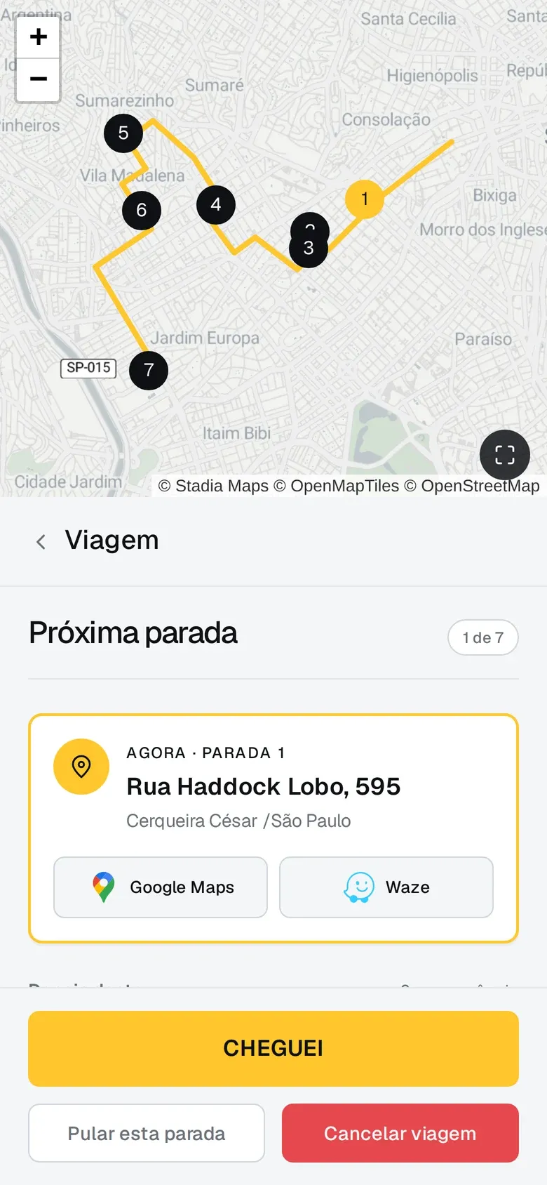 Tela do entregador no celular: próxima parada na Rua Haddock Lobo, 595, contador de uma de sete paradas, atalhos para Google Maps e Waze e o botão Cheguei.
