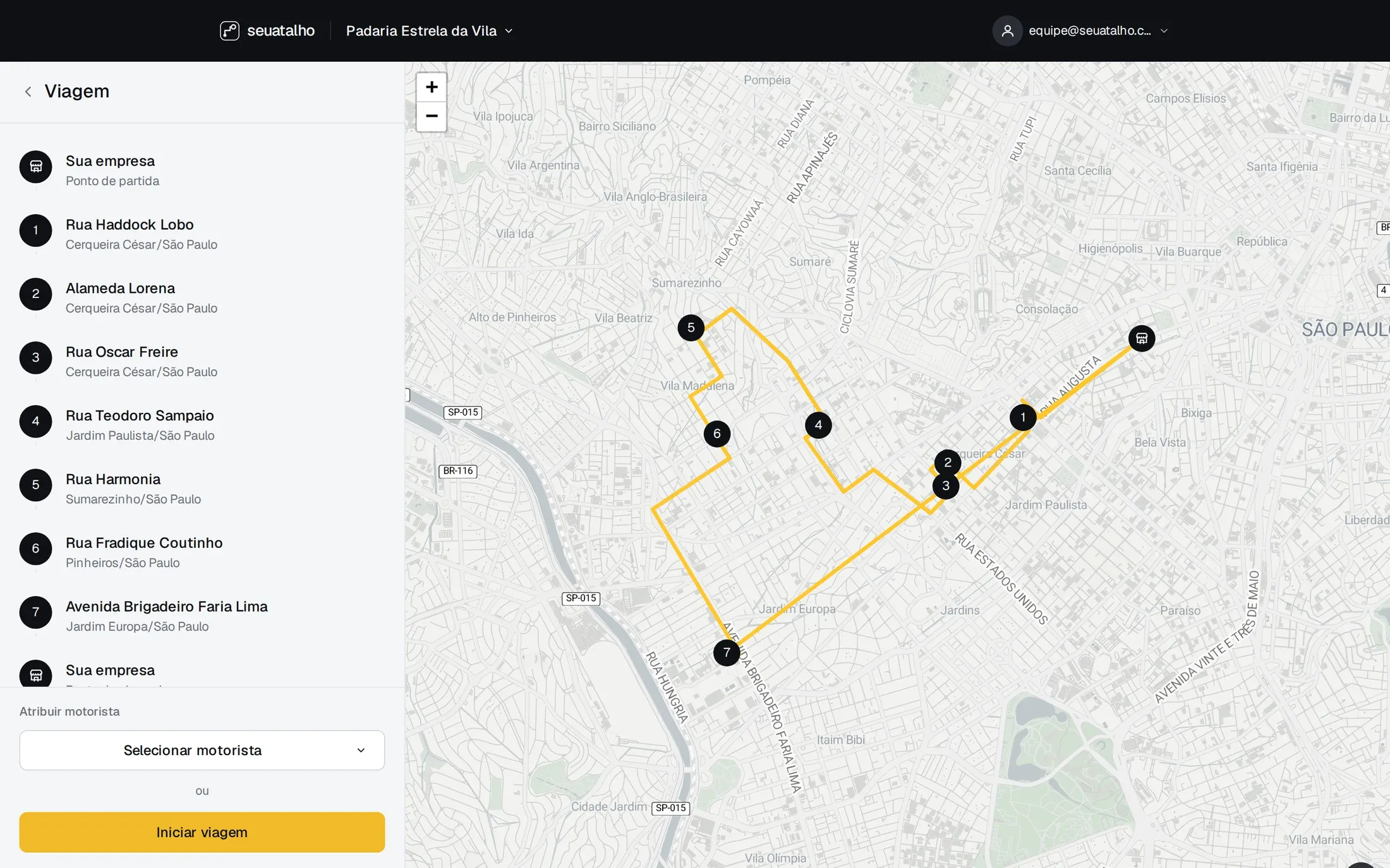 Tela do SeuAtalho com a viagem já montada: sete paradas numeradas na ordem de atendimento, do Jardins à Vila Madalena e de volta à padaria, com a rota traçada sobre o mapa da zona oeste de São Paulo.